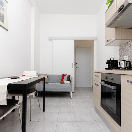 Vivimihome - Crespi House A 3 Minuti Dalla Metro Milán Exteriér fotografie